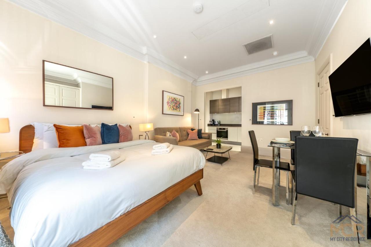 Apartament The Hertford Residences
